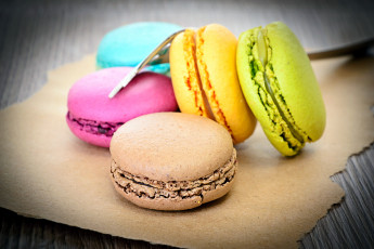 Картинка еда макаруны лакомство печенье ассорти