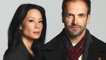 Картинка кино+фильмы elementary+ сериал jonny lee miller lucy liu