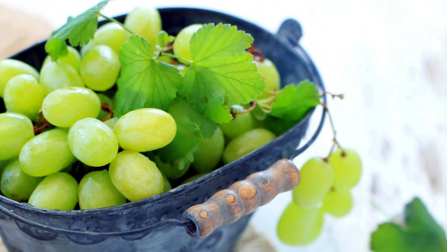 Обои картинки фото еда, виноград, ягоды, макро