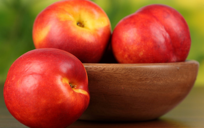 Обои картинки фото еда, персики,  сливы,  абрикосы, нектарин