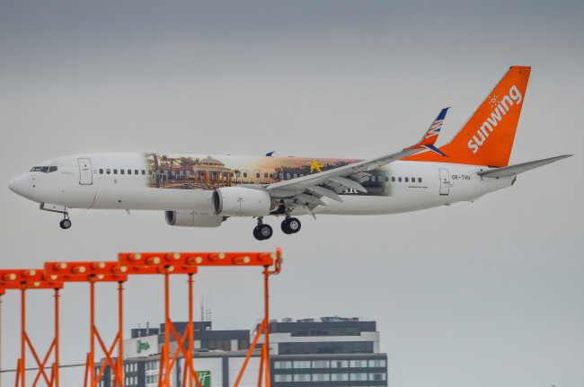 Обои картинки фото авиация, пассажирские самолёты, авиалайнер