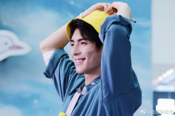 Картинка мужчины wang+hao+xuan ван хаосюань wang hao xuan