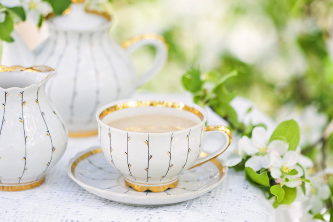 Обои картинки фото еда, напитки,  чай, чай, чайник, чашки