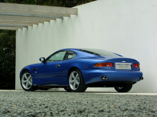 Картинка автомобили aston martin