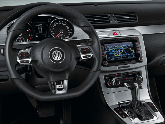 Обои картинки фото автомобили, спидометры, торпедо