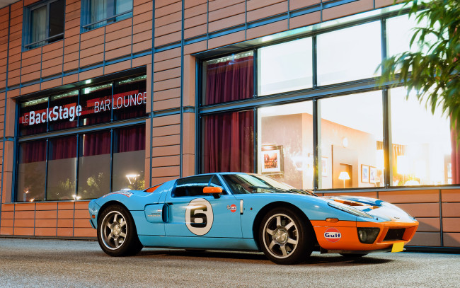 Обои картинки фото автомобили, ford, gt, оранжевый, голубой