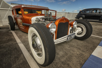 Картинка автомобили выставки+и+уличные+фото автошоу