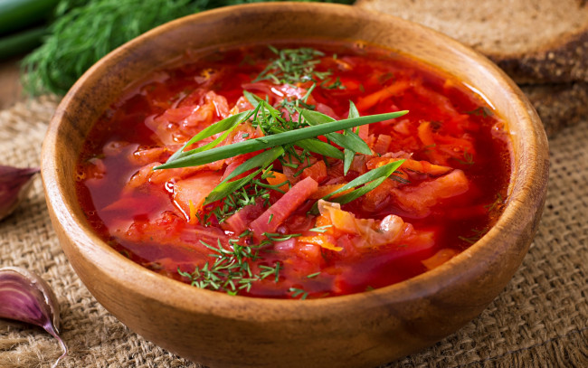 Обои картинки фото еда, первые блюда, soup, суп, борщ, зелень