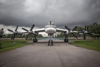 Картинка tu-95 авиация авиационный+пейзаж креатив бомбардировщик