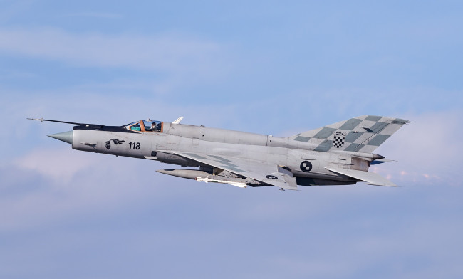 Обои картинки фото авиация, боевые самолёты, истреьитель