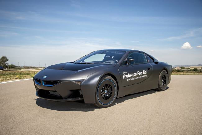 Обои картинки фото bmw i8 hydrogen fuel cell prototype 2015, автомобили, bmw, 2015, hydrogen, i8, prototype, fuel, cell