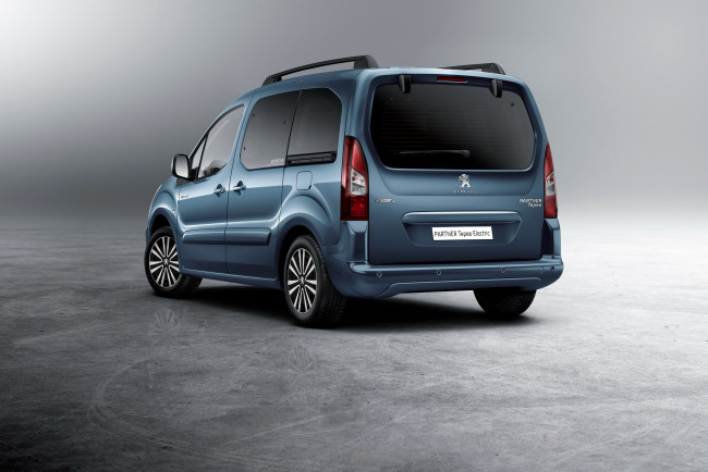 Обои картинки фото автомобили, peugeot