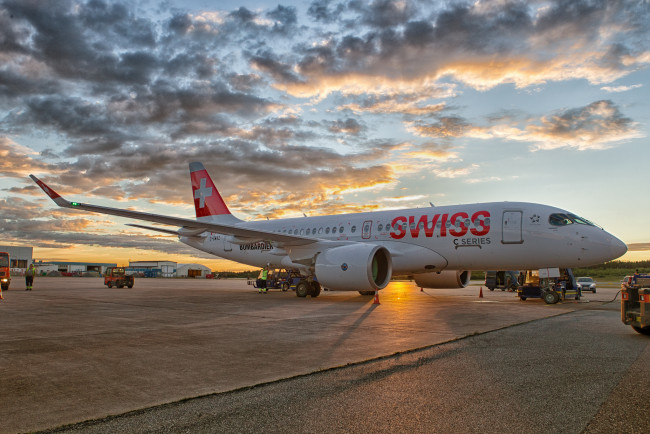 Обои картинки фото bombardier c series cs100, авиация, пассажирские самолёты, авиалайнер