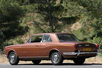 обоя rolls-royce corniche saloon 1971, автомобили, rolls-royce, 197, corniche, saloon