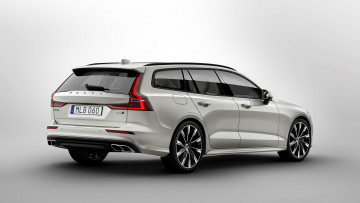 обоя volvo v60 t6 awd momentum 2019, автомобили, volvo, v60, t6, awd, momentum, 2019