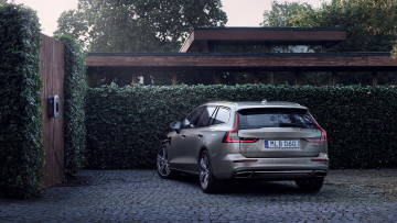 Картинка volvo+v60+t8+awd+inscription+plug-in+hybrid+2019 автомобили volvo v60 t8 awd inscription plug-in hybrid 2019