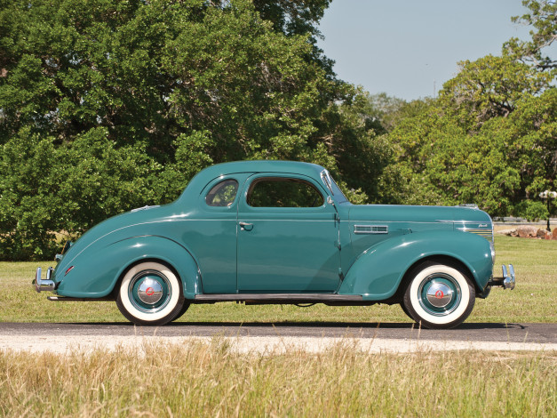 Обои картинки фото plymouth road king business coupe 1939, автомобили, plymouth, road, king, business, coupe, 1939