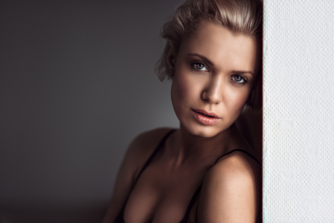 Обои картинки фото девушка, девушки, -unsort , лица,  портреты, модель