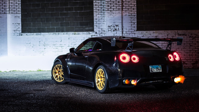 Обои картинки фото автомобили, nissan, datsun, gt-r