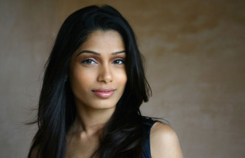 Картинка freida+pinto девушки freida pinto лицо портрет индия актриса девушка модель брюнетка поза стройная сексуальная