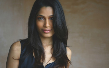 Картинка freida+pinto девушки freida pinto лицо портрет индия актриса девушка модель брюнетка поза стройная сексуальная