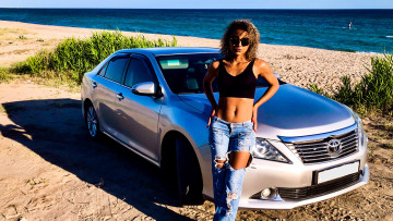 Картинка автомобили -авто+с+девушками toyota camry
