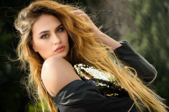 Картинка девушки -+лица +портреты длинные рыжие волосы