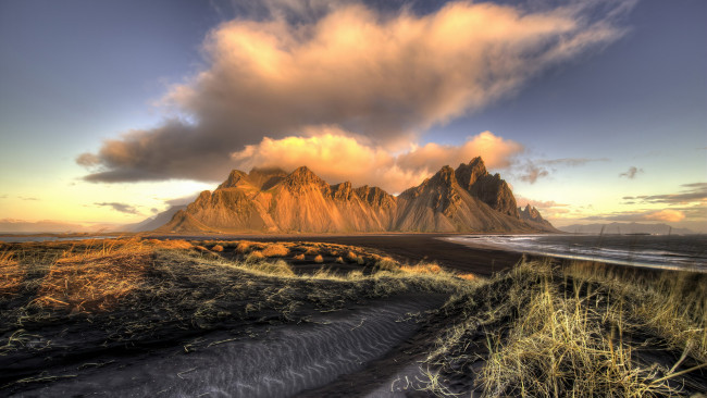 Обои картинки фото vestrahorn mountain, iceland, природа, горы, vestrahorn, mountain