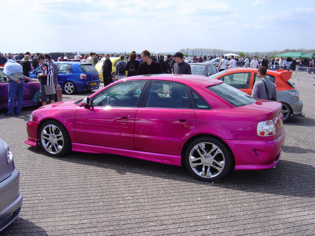 Обои картинки фото audi, a4, автомобили, выставки, уличные, фото