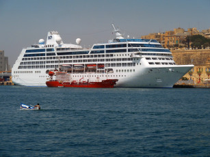 Картинка pacific princess корабли лайнеры лайнер море