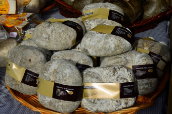 Картинка montmell еда сырные+изделия сыр