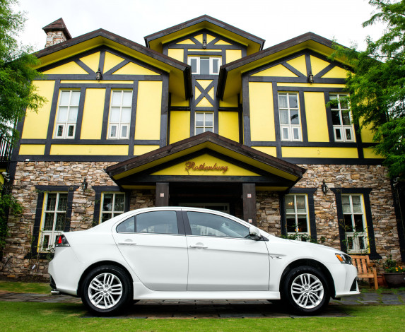 Обои картинки фото автомобили, mitsubishi, lancer, светлый, tw-spec, 2014г, fortis