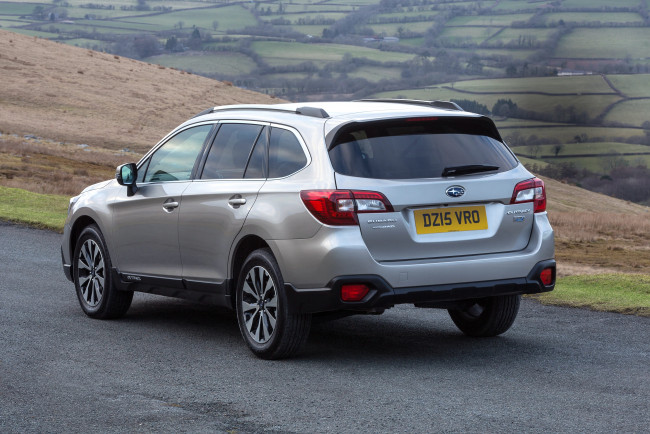 Обои картинки фото автомобили, subaru, outback, 2-0d, uk-spec, 2015г