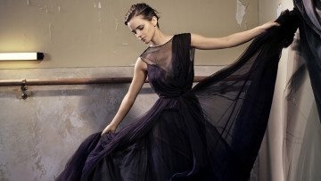 Картинка девушки emma+watson актриса платье
