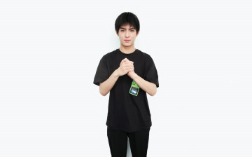 Картинка мужчины wang+hao+xuan ван хаосюань wang hao xuan