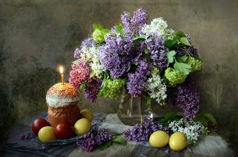 Картинка праздничные пасха свеча кулич крашенки сирень