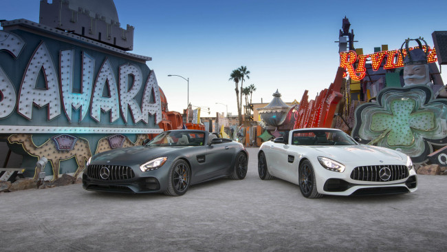 Обои картинки фото mercedes-benz amg-gt and gt-c roadsters 2018, автомобили, mercedes-benz, 2018, -roadsters, amg-gt, gt-c