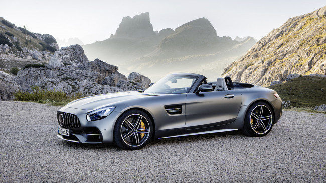 Обои картинки фото mercedes-benz amg gt-c roadster 2018, автомобили, mercedes-benz, 2018, gt-c, roadster, amg