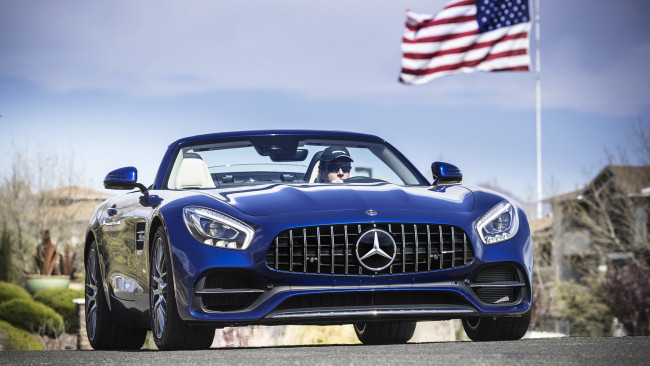Обои картинки фото mercedes-benz amg-gt roadster 2018, автомобили, mercedes-benz, amg-gt, roadster, 2018