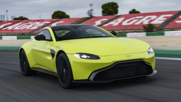 обоя aston martin vantage 2019, автомобили, aston martin, aston, martin, 2019, vantage, салатовый