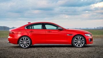 Картинка jaguar+xe+300+sport+2019 автомобили jaguar xe 300 sport 2019 красный