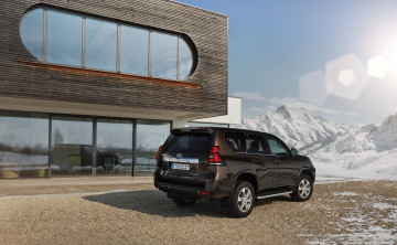 обоя автомобили, toyota