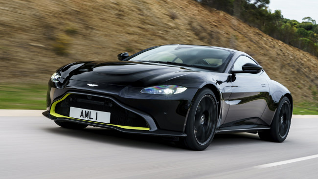 Обои картинки фото aston martin vantage 2019, автомобили, aston martin, vantage, aston, martin, чёрный, 2019