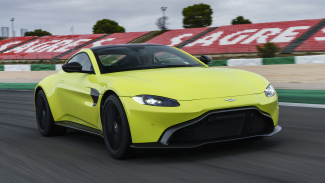 Обои картинки фото aston martin vantage 2019, автомобили, aston martin, aston, martin, 2019, vantage, салатовый