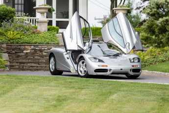 Картинка автомобили mclaren f1