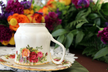 Картинка разное посуда +столовые+приборы +кухонная+утварь чашка блюдце