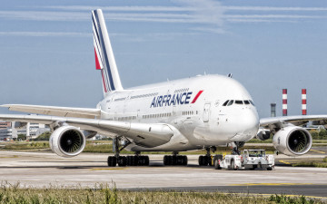 Картинка airbus+a380 авиация пассажирские+самолёты airbus a380 air france пассажирский самолет авиалайнер аэропорт взлетно посадочная полоса