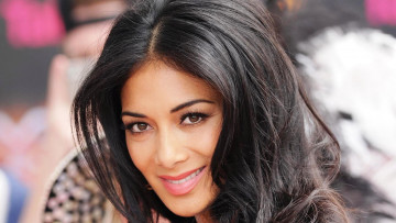 Картинка девушки nicole+scherzinger портрет