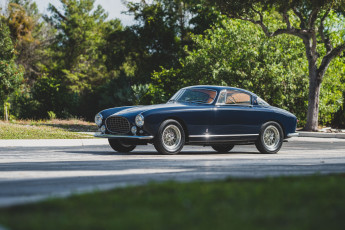 Картинка автомобили ferrari