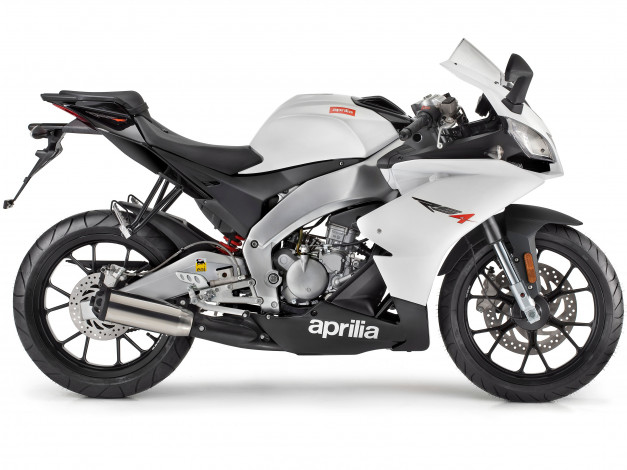 Обои картинки фото мотоциклы, aprilia